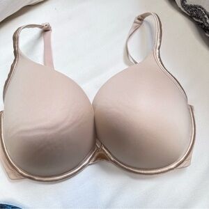 Cacique Womens Bra Boost Lift Plunge Contour Beige Smooth Underwire 38DDD 38F